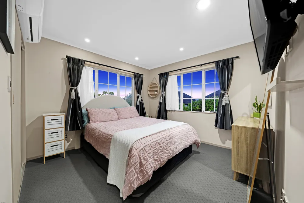 Photos of 6 Dione Place