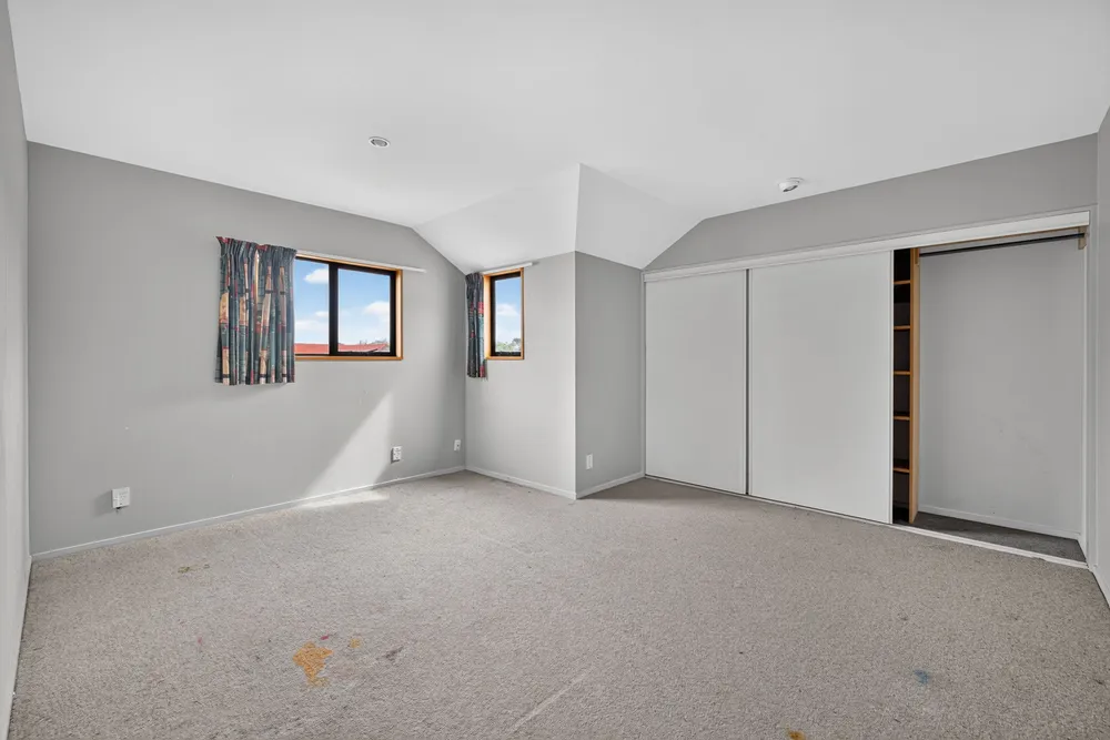 Photos of 55 Lowry Avenue