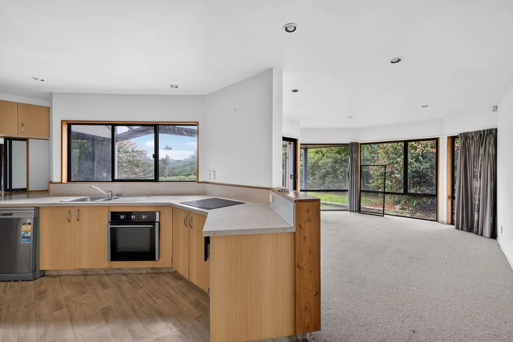 Photos of 55 Lowry Avenue