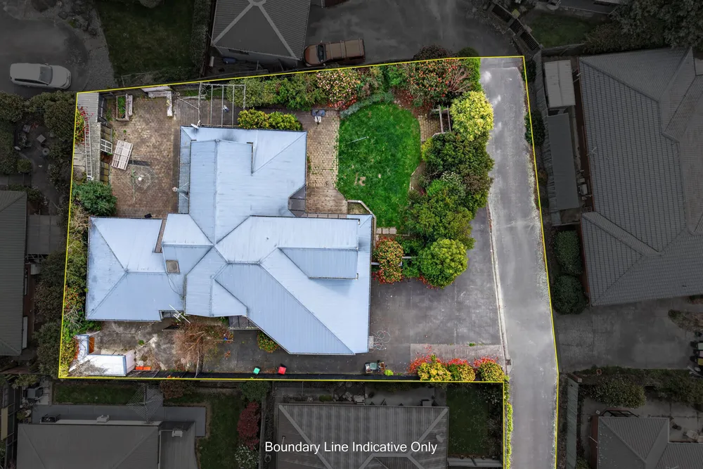 Photos of 55 Lowry Avenue
