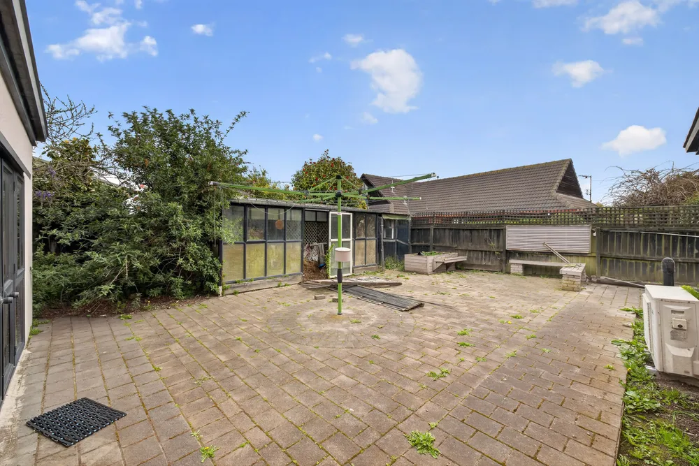 Photos of 55 Lowry Avenue