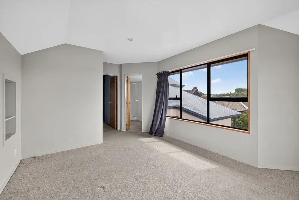 Photos of 55 Lowry Avenue