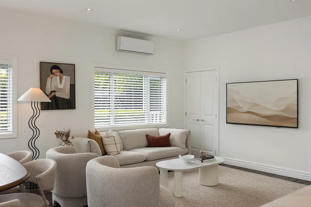 Photos of 2 Harlston Road