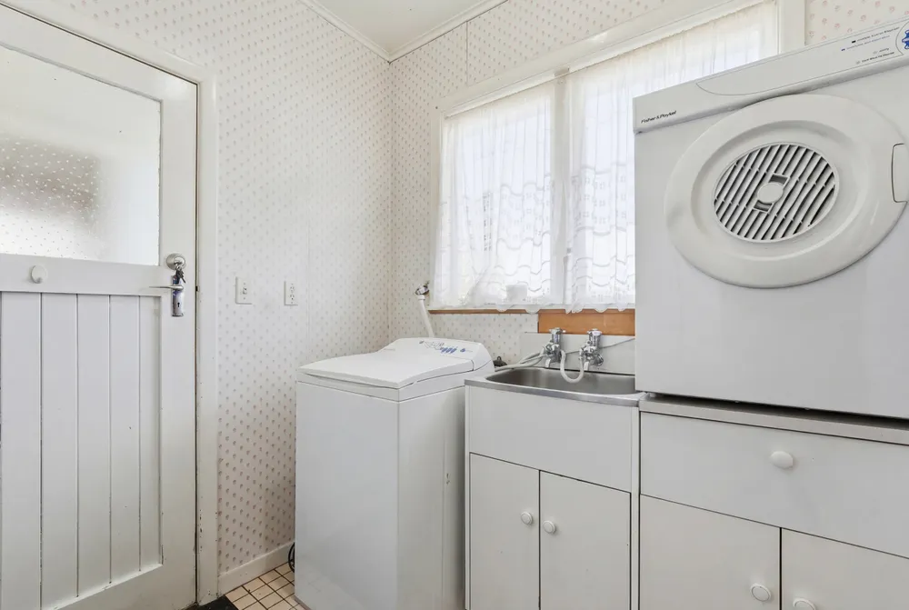 Photos of 45 Caffray Avenue