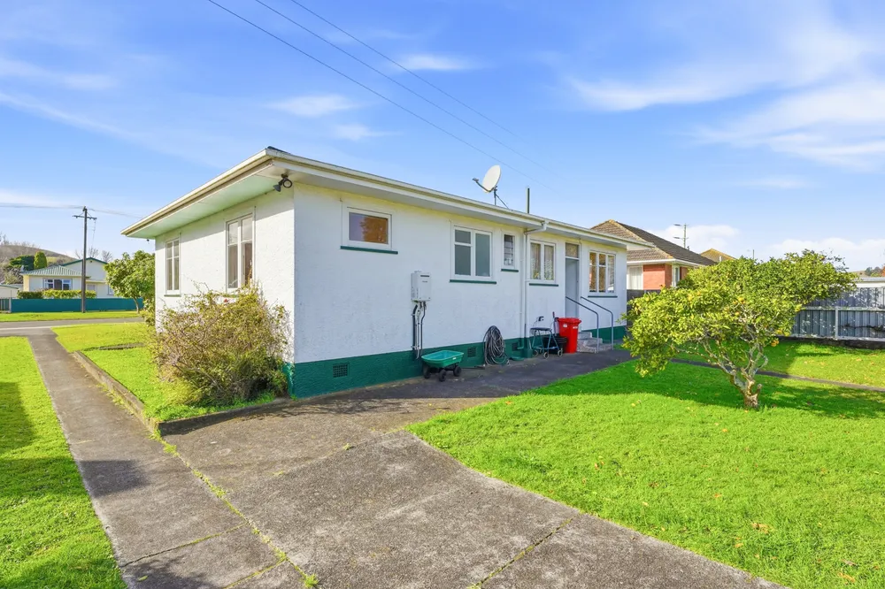 Photos of 45 Caffray Avenue