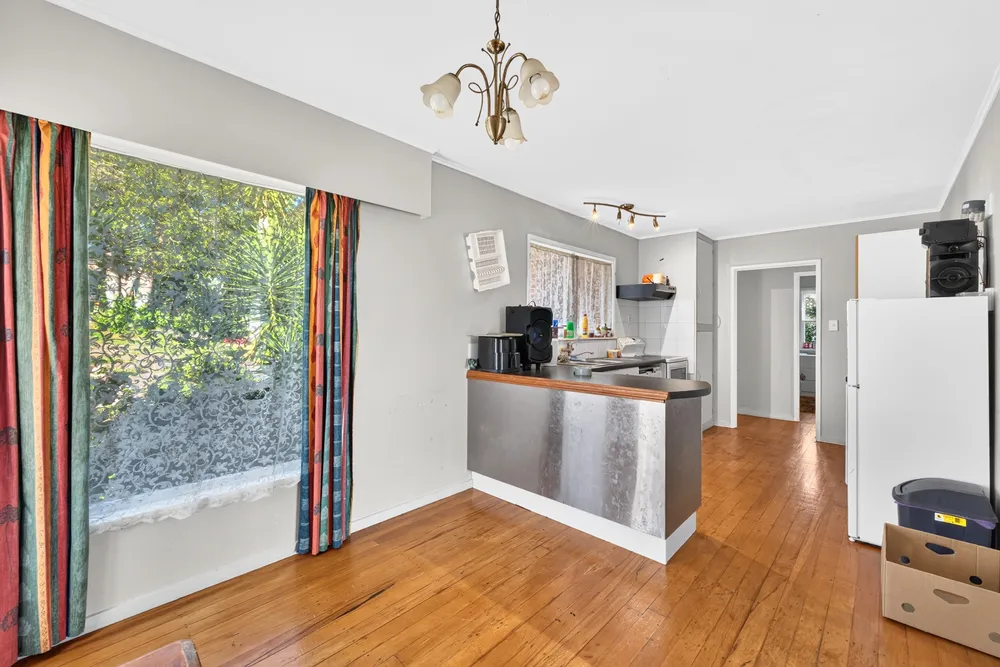 Photos of 450 Don Buck Road