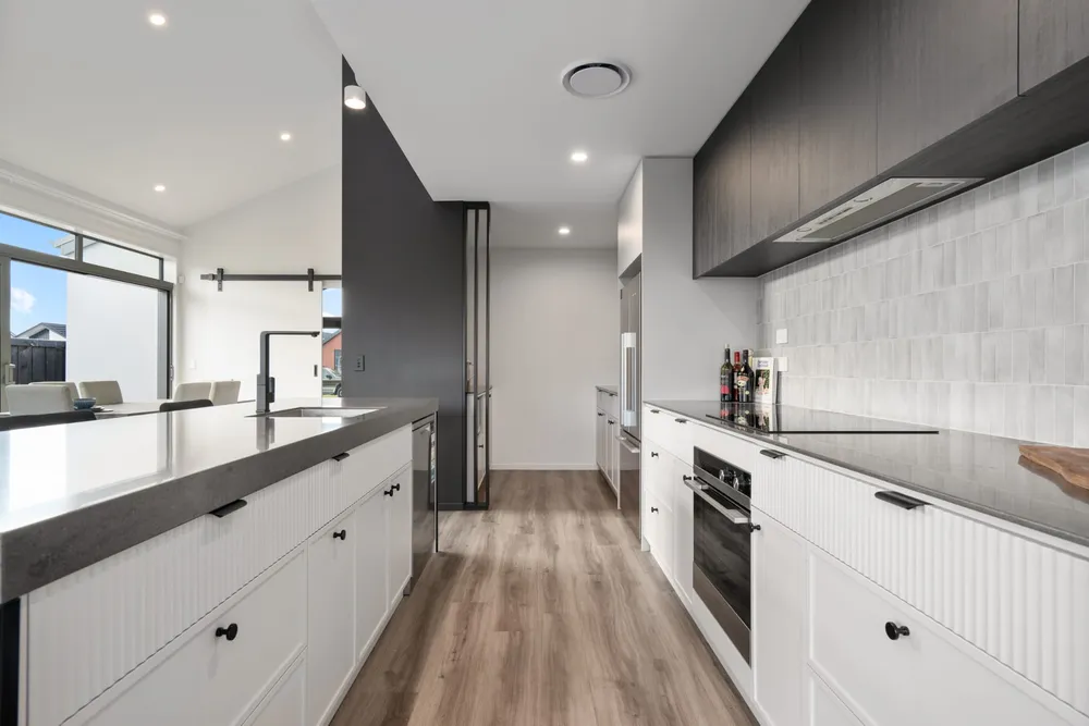 Photos of 27 Finstock Way