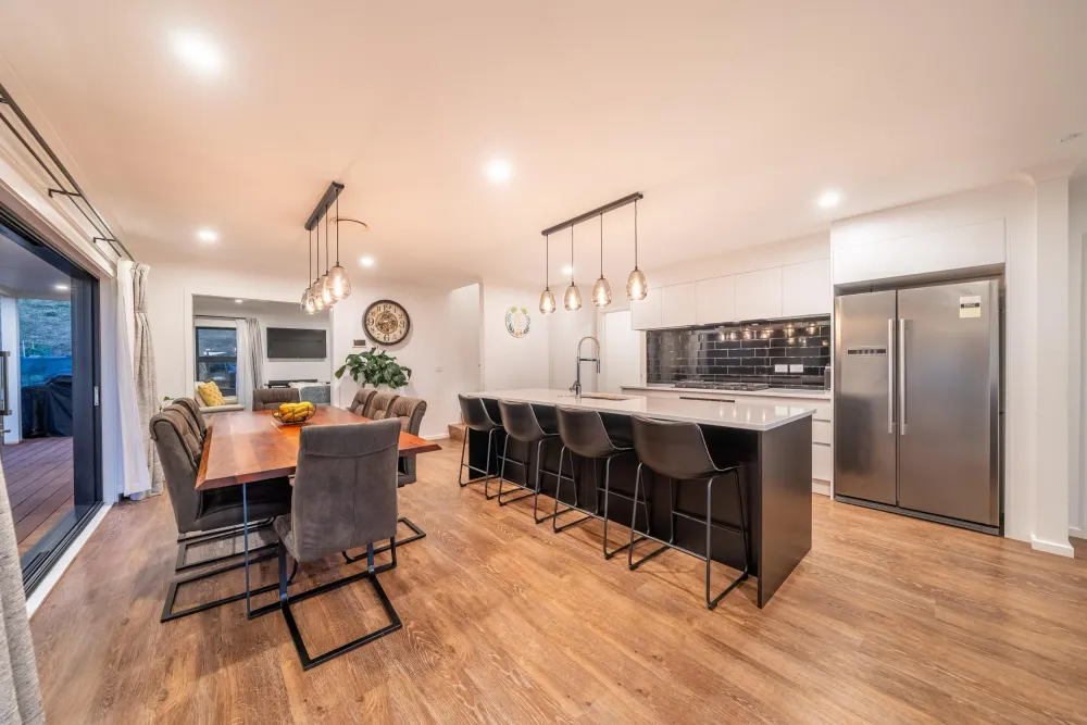 Photos of 111 Queen Charlotte Drive
