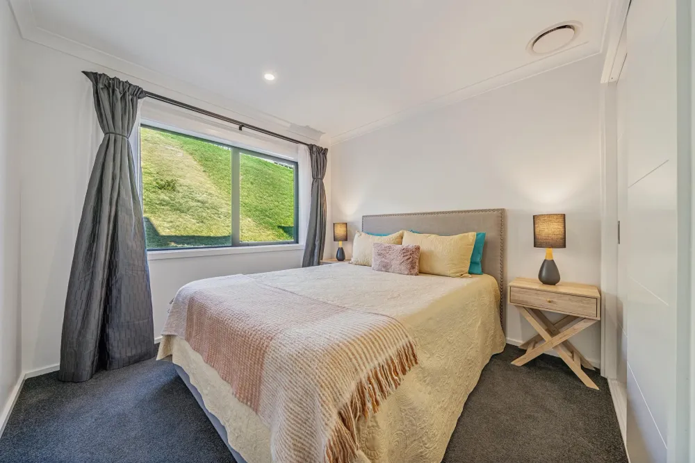 Photos of 111 Queen Charlotte Drive