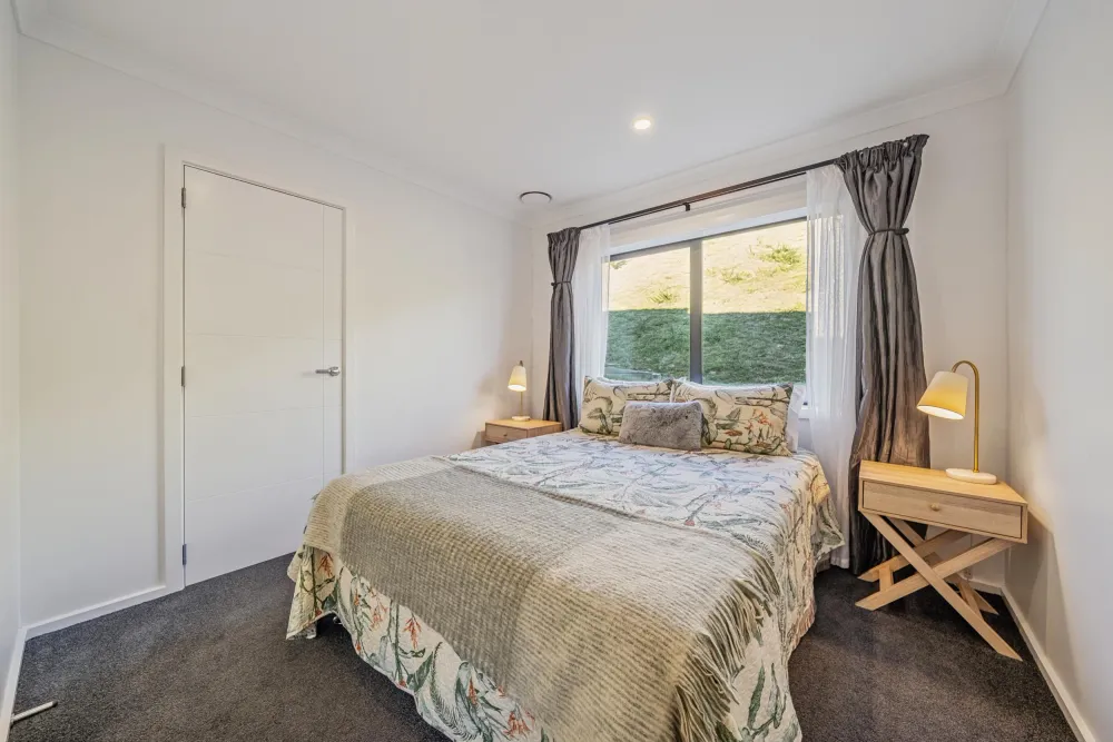 Photos of 111 Queen Charlotte Drive