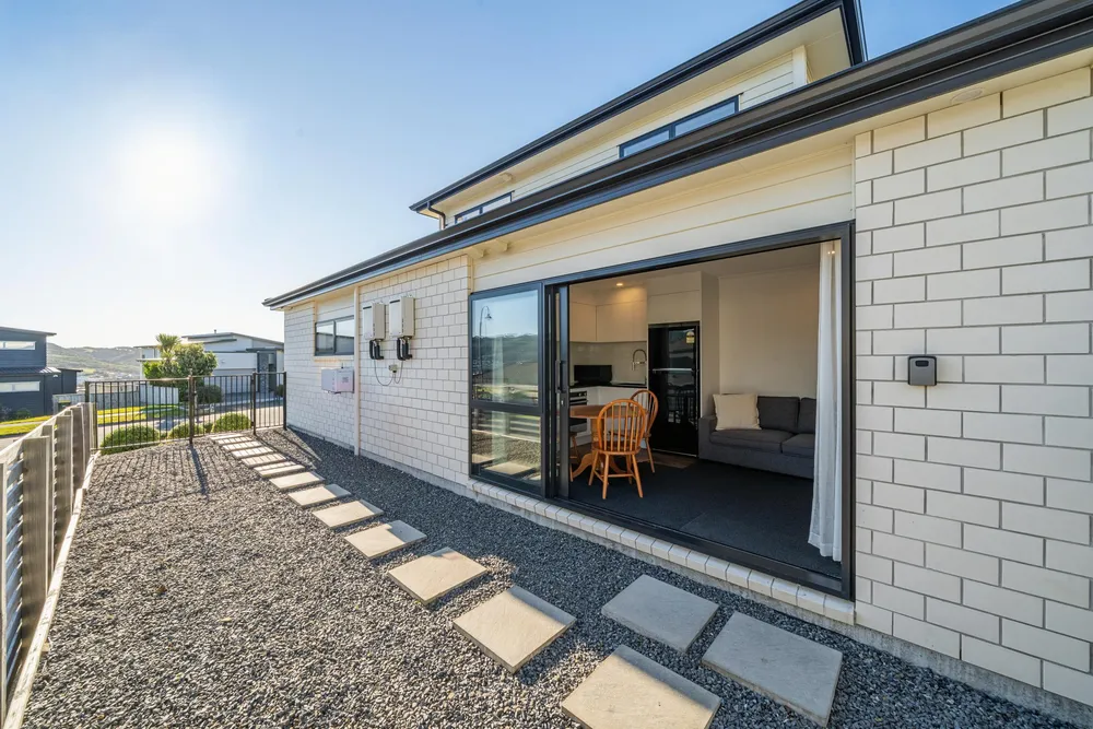 Photos of 111 Queen Charlotte Drive