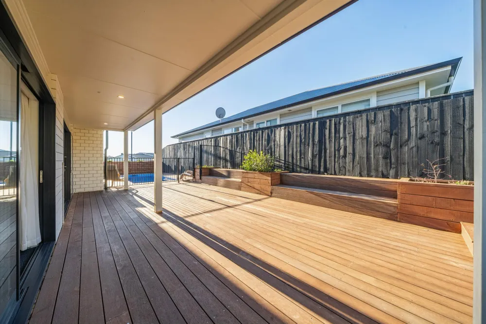 Photos of 111 Queen Charlotte Drive