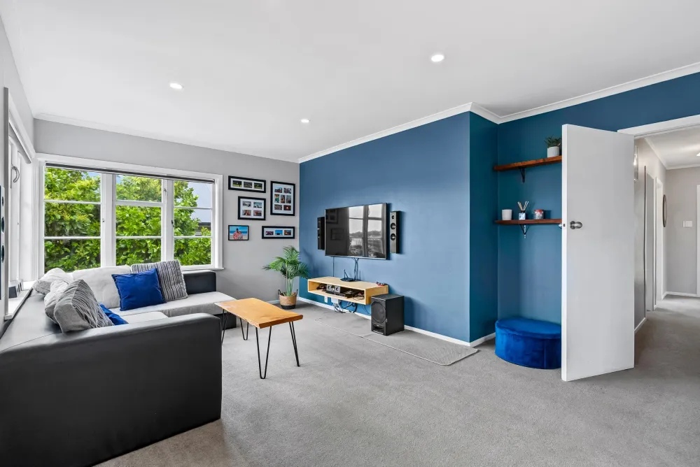 Photos of 24 Mangakahia Road