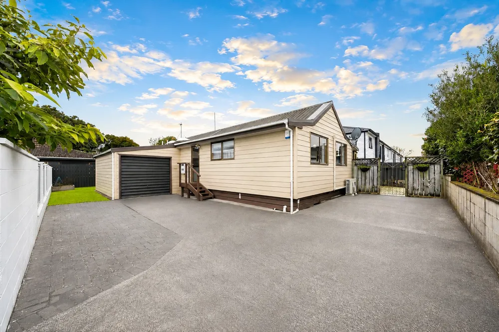 Photos of 2/94 Carruth Road