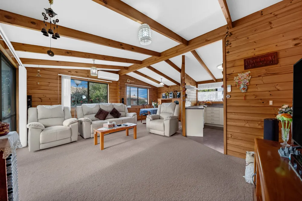 Photos of 2/94 Carruth Road