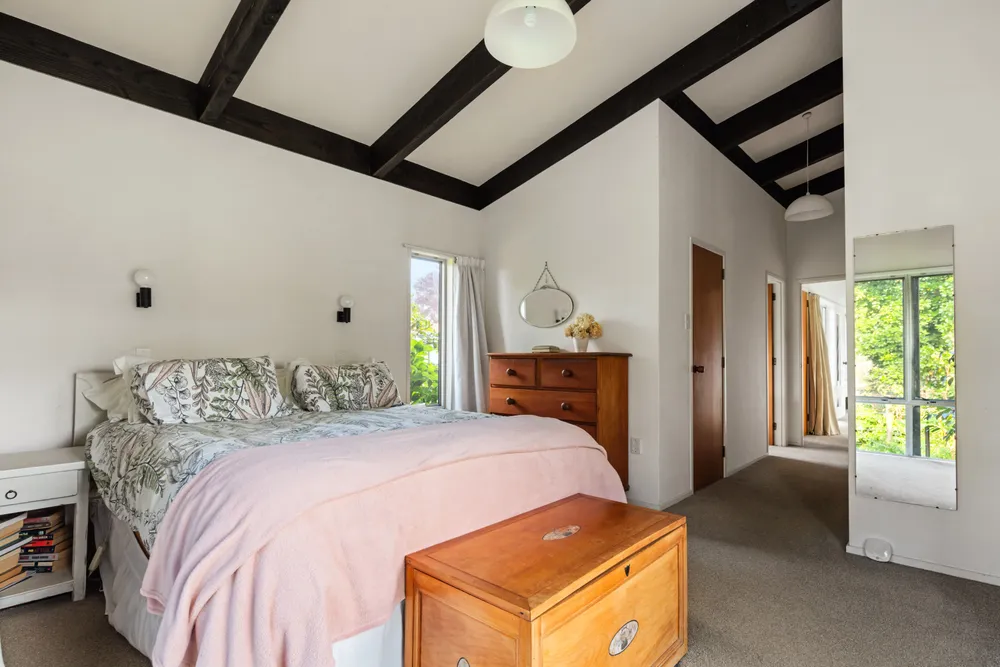Photos of 29 Domett Street