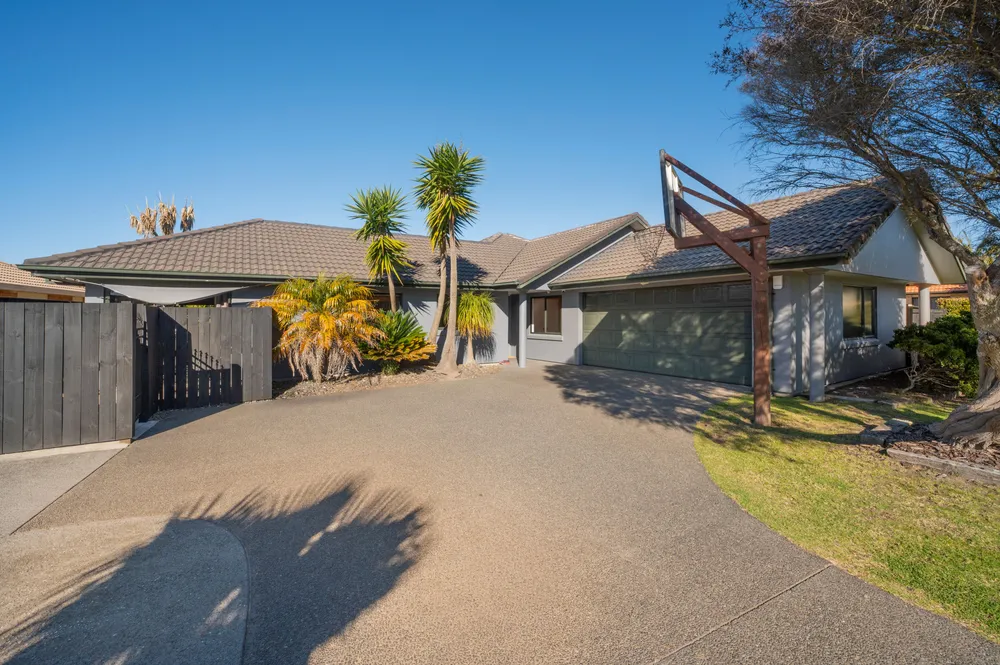 Photos of 43 Tuihana Drive