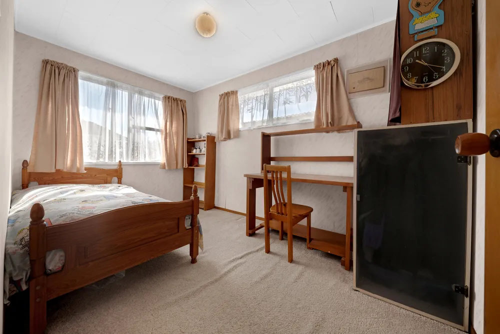 Photos of 17 Hope Farm Avenue