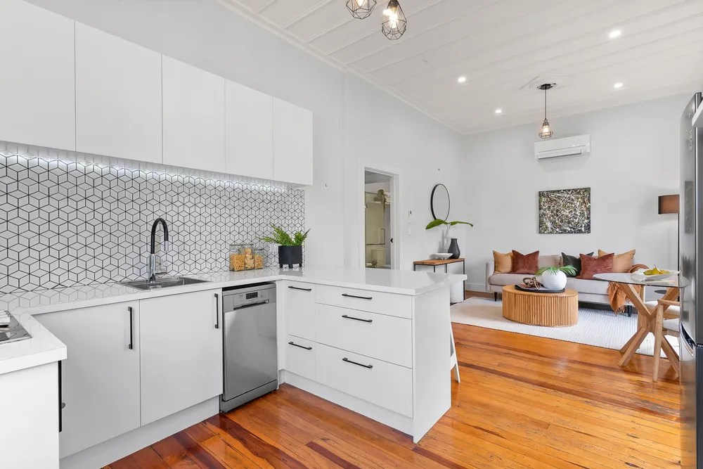Photos of 11 Catherine Street