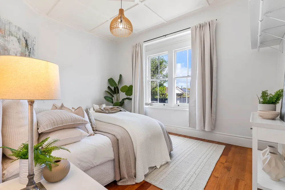 Photos of 11 Catherine Street