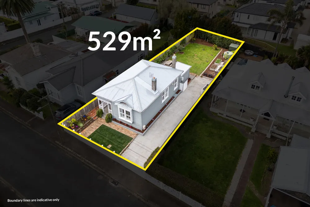 Photos of 11 Catherine Street