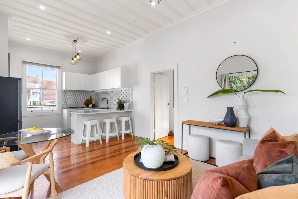 Photos of 11 Catherine Street