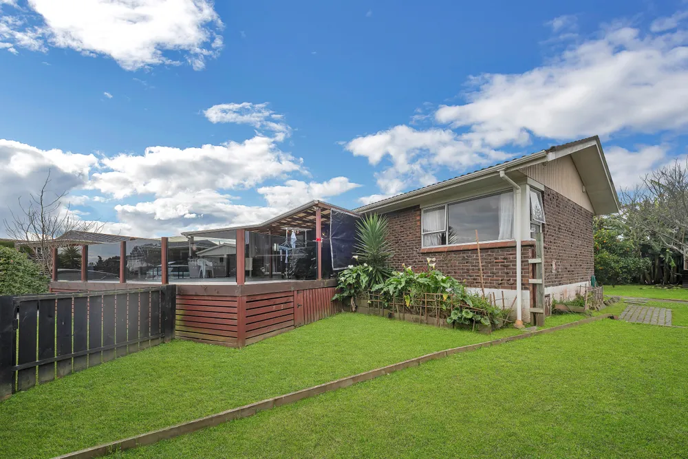 Photos of 1 Bendale Place