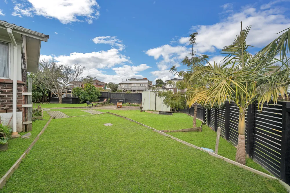 Photos of 1 Bendale Place