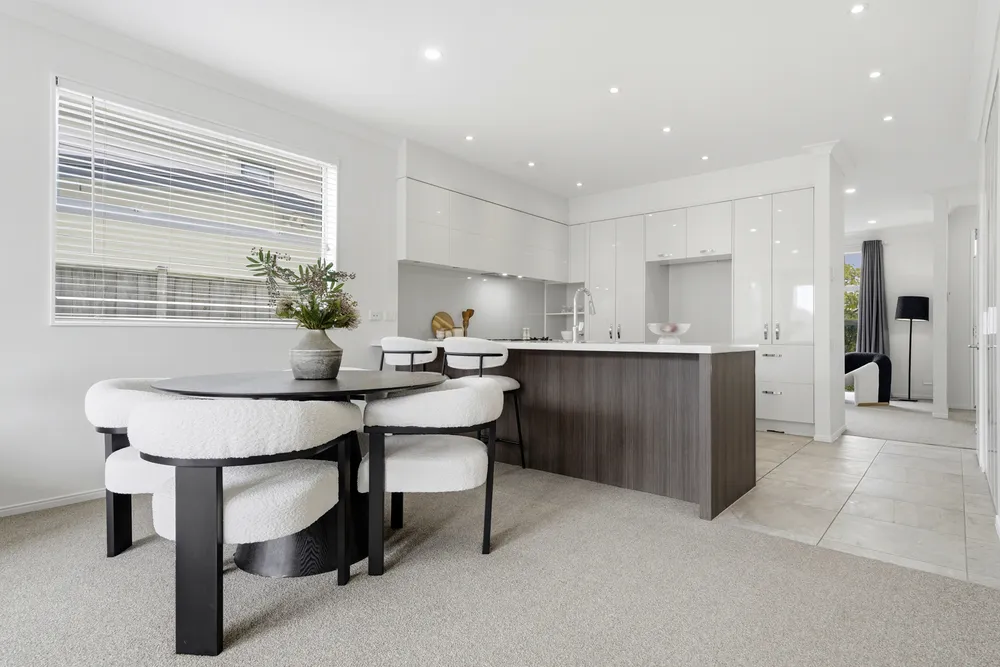 Photos of 37 Tihi Street