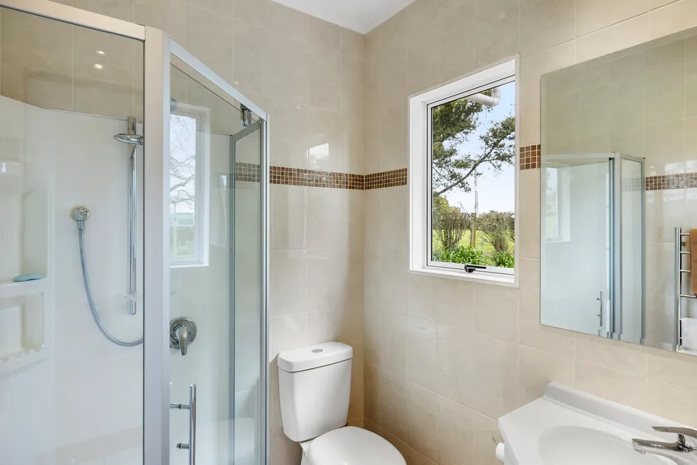 Photos of 205 Kern Road