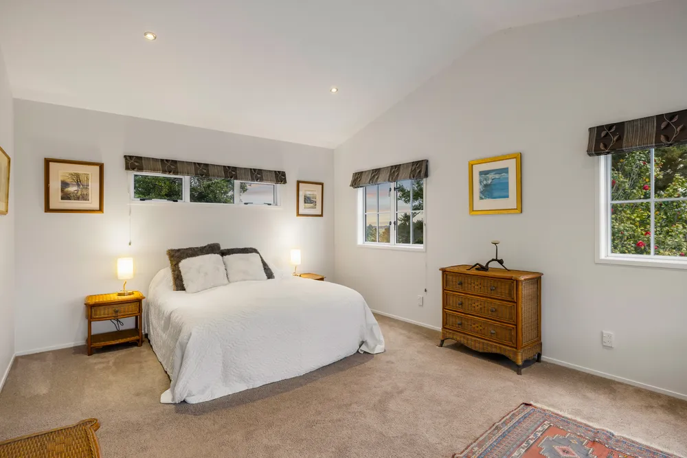 Photos of 205 Kern Road