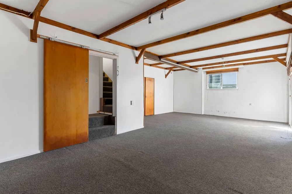 Photos of 1/90 Browns Bay Road