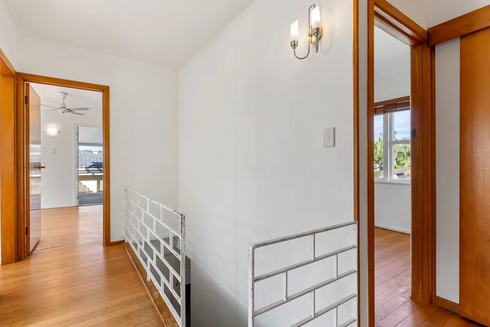 Photos of 1/90 Browns Bay Road
