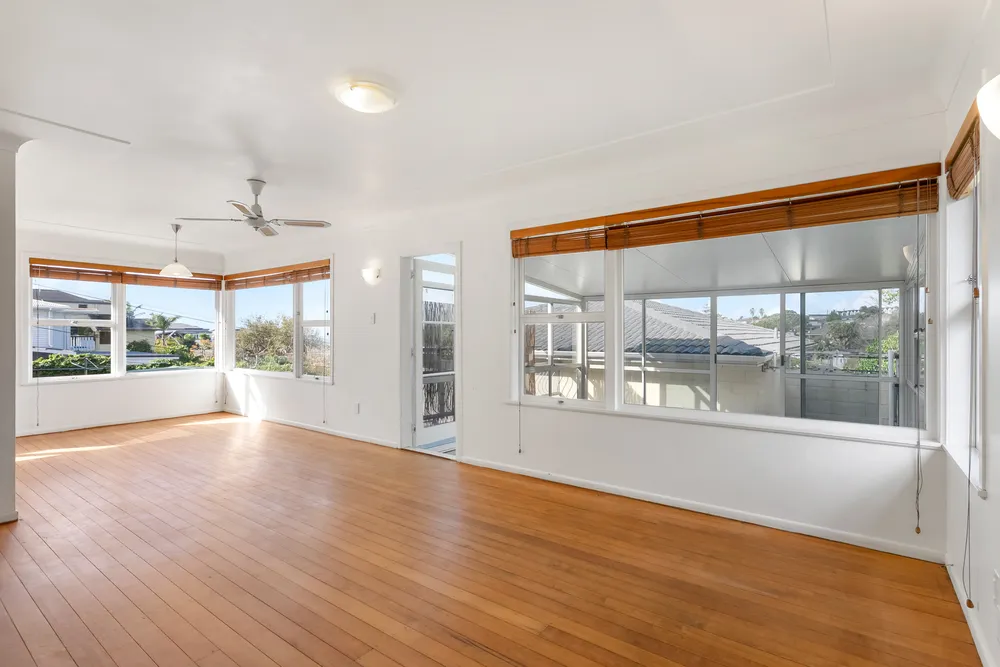 Photos of 1/90 Browns Bay Road