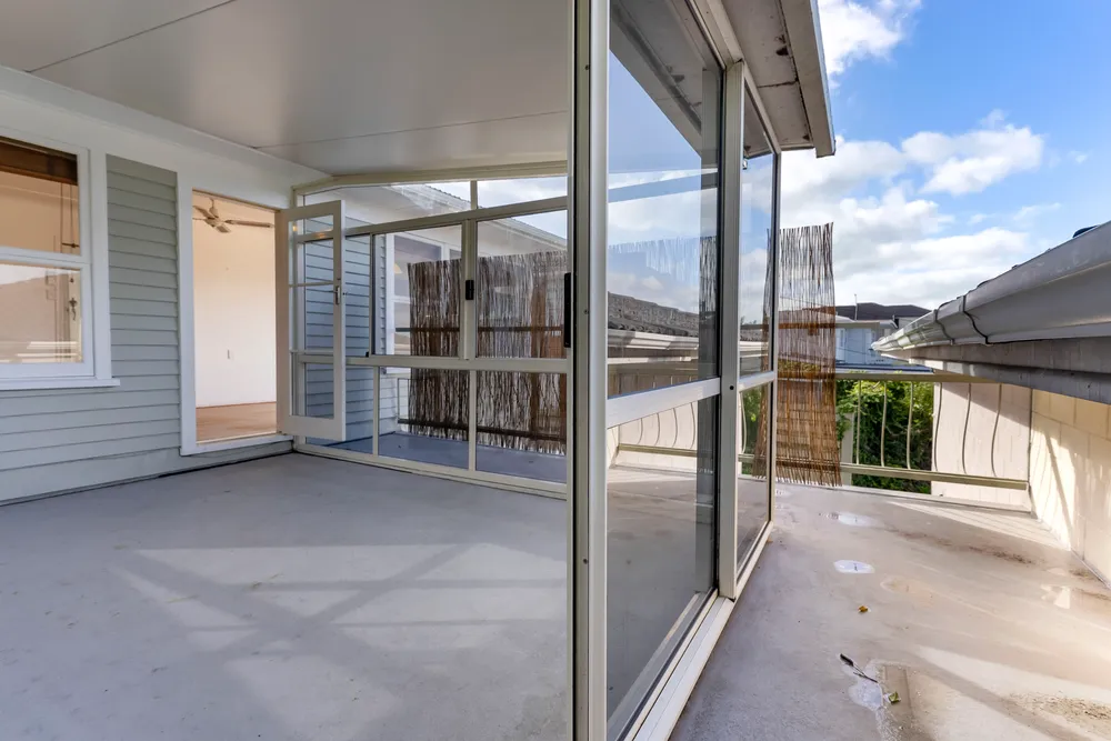 Photos of 1/90 Browns Bay Road