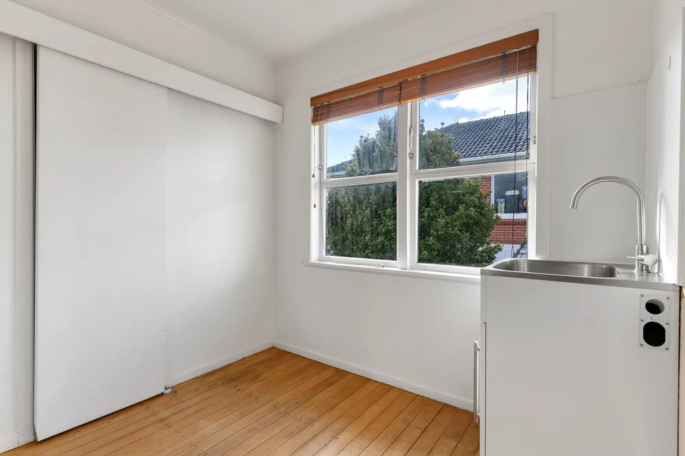 Photos of 1/90 Browns Bay Road