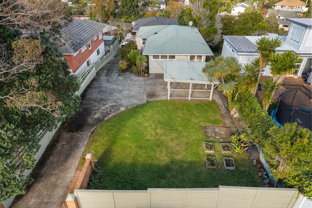 Photos of 1/90 Browns Bay Road