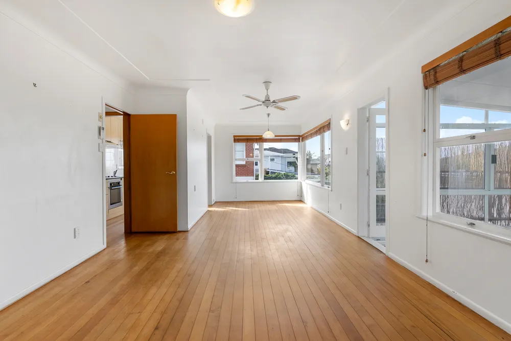 Photos of 1/90 Browns Bay Road