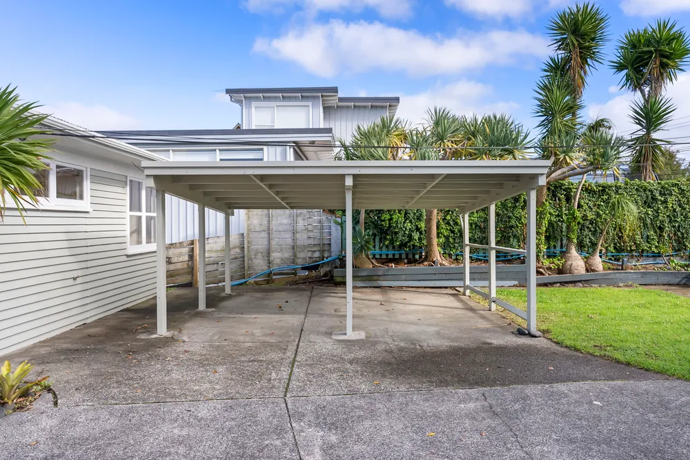 Photos of 1/90 Browns Bay Road