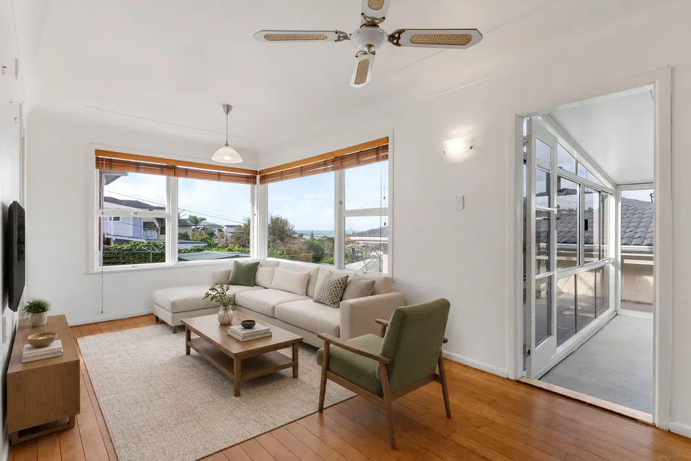 Photos of 1/90 Browns Bay Road