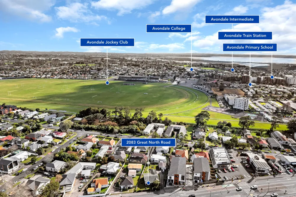 Photos of 2083 Great North Road