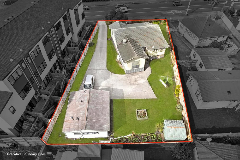 Photos of 2083 Great North Road