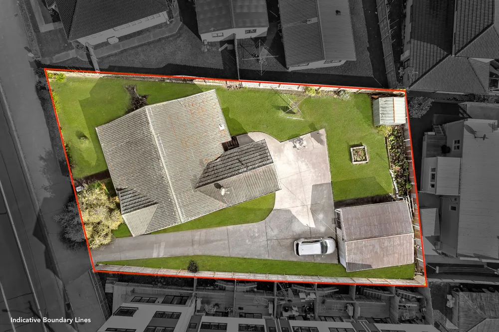 Photos of 2083 Great North Road