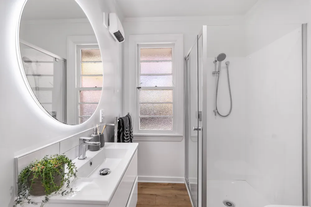 Photos of 235 Innes Road