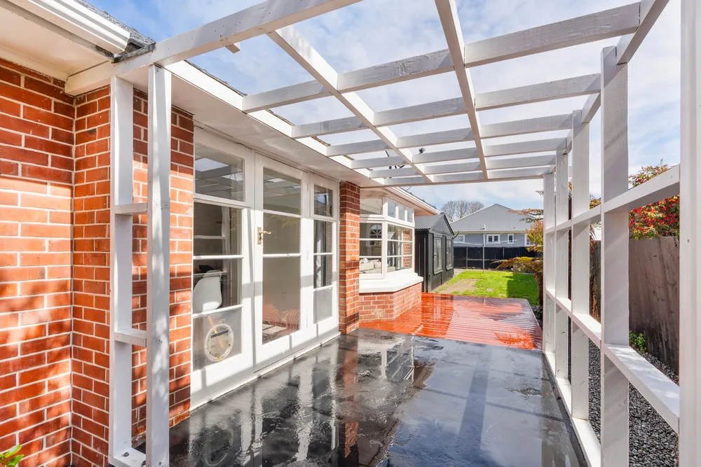 Photos of 235 Innes Road