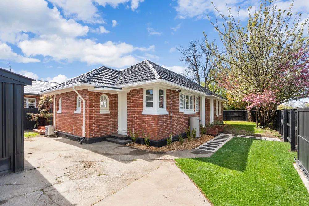 Photos of 235 Innes Road