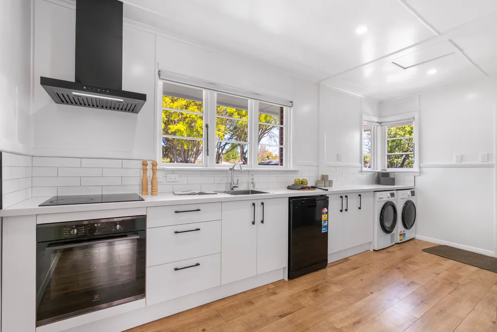 Photos of 235 Innes Road