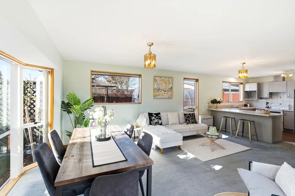 Photos of 83 Vivian Street