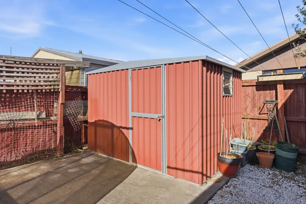 Photos of 83 Vivian Street