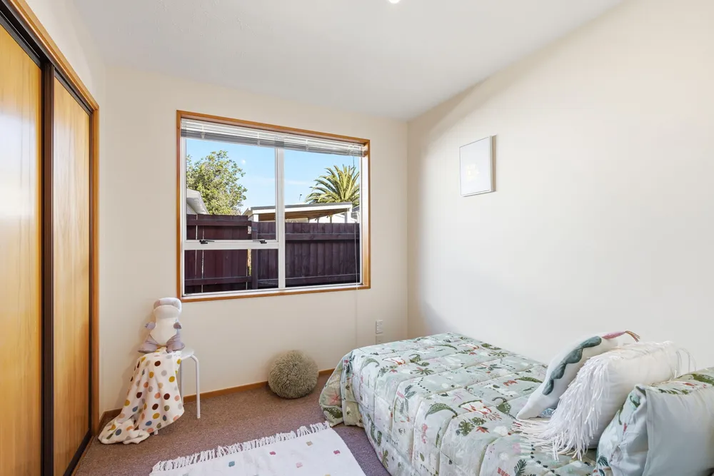 Photos of 83 Vivian Street